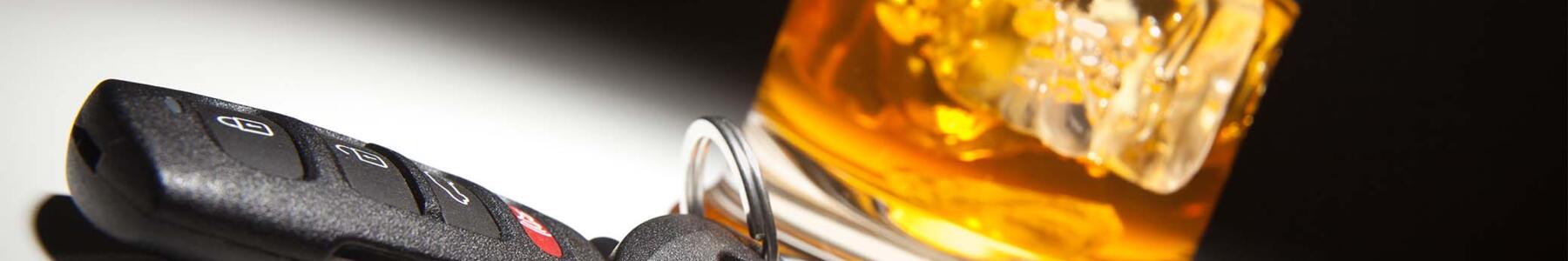 Alkohol am Steuer - Können auch Beifahrer haften?