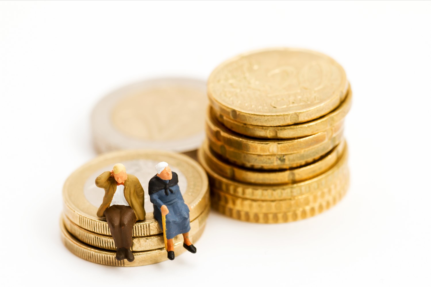 Rückabwicklung Rentenversicherung: Zinsen und Beiträge zurück erhalten